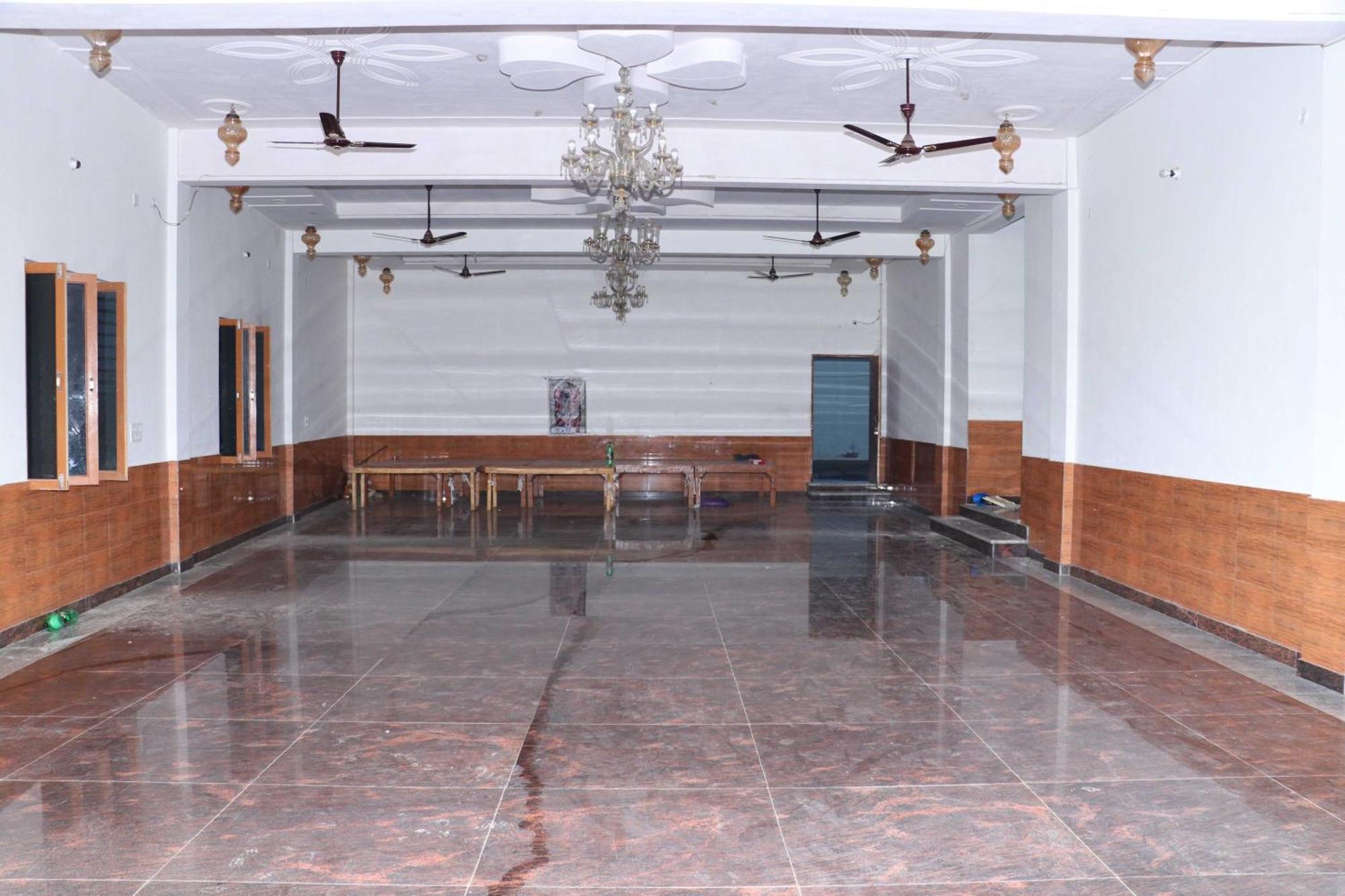 Hotel O Pop Angoori Farm House Mathura Exterior photo